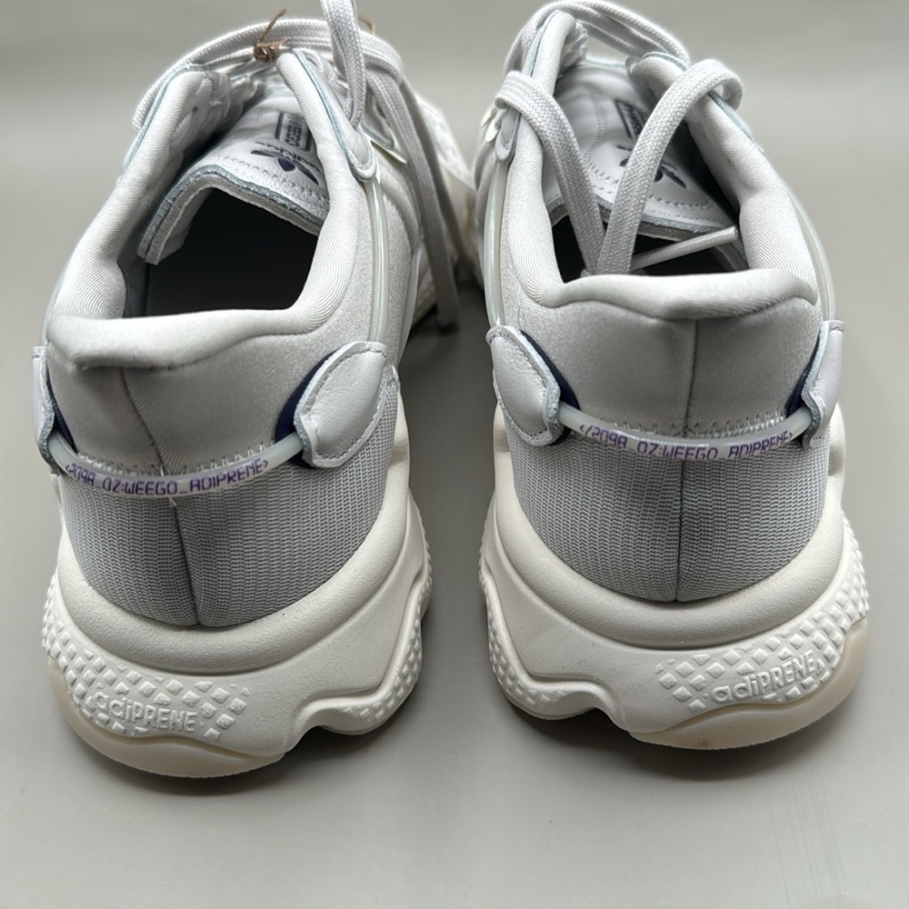 NWT! Adidas Ozweego Sneakers Men’s 11 Light Gray - Picture 7 of 12